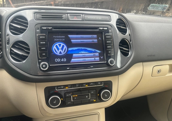 Volkswagen Tiguan cena 44000 przebieg: 157000, rok produkcji 2012 z Wisła małe 22